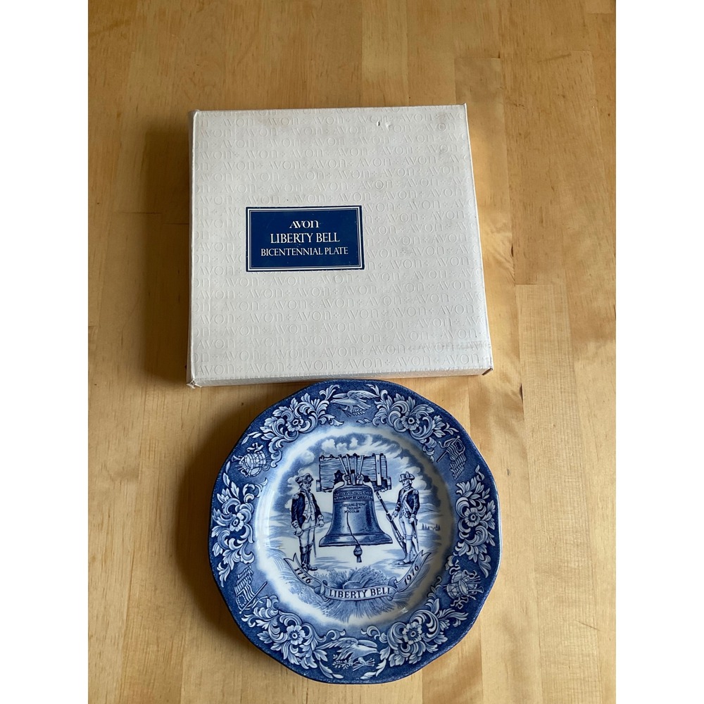 Avon Liberty Bell Bicentennial Plate 1976 Enoch Wedgwood Blue White England